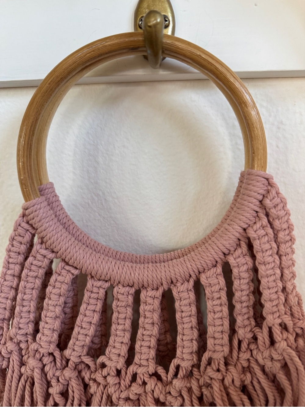 Boho Macrame Fringe Tote Bag w/ Wooden Ring Handles – Dusty Pink Handmade - Picture 2 of 4